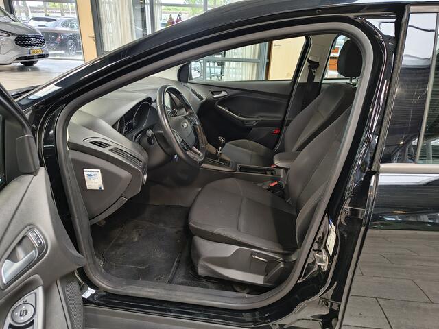 Ford FOCUS EcoBoost 125 pk Edition | Navi | Apple Carplay / Android Auto | Cruise | Parkeersens. | zeer zuinig