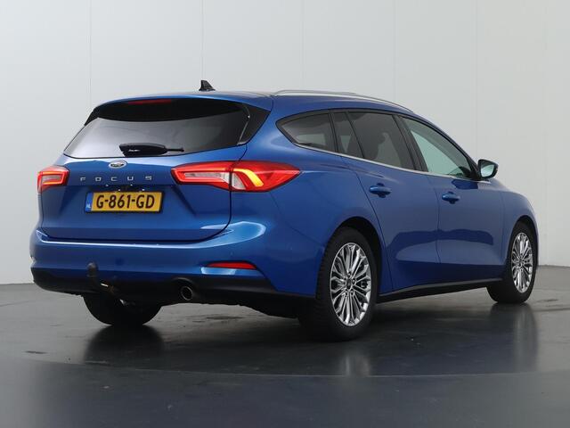 Ford FOCUS Wagon 1.0 EcoBoost Titanium Business | Trekhaak | Panoramadak | Winterpakket | B&O | Parkeercamera | Elektr. Achterklep |