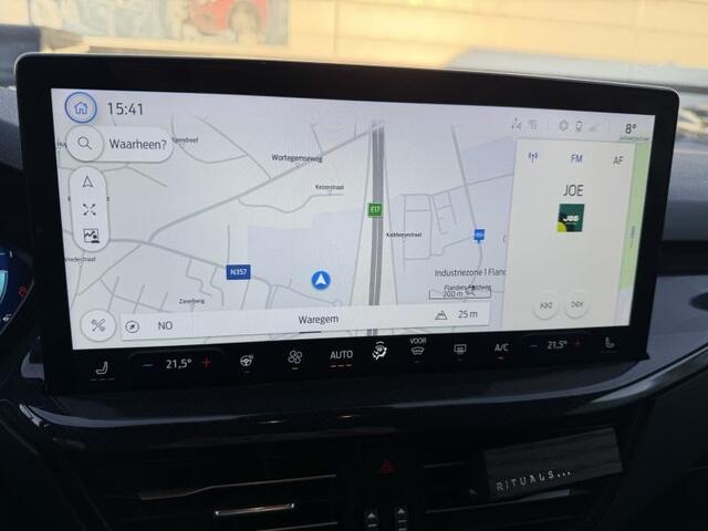 Ford FOCUS Wagon 1.0 ECOBOOST HYBRID ST LINE X AUT. Navi | Stuur + Stoelverwarming | 4-seiz. banden!
