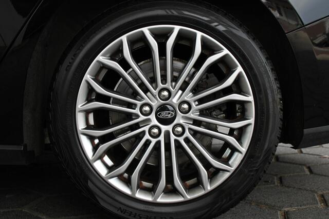 Ford FOCUS Wagon 1.0 EcoBoost Titanium Business | Achteruitrijcamera | Stoelverwarming | Stuurverwarming