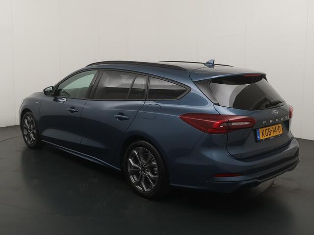 Ford FOCUS Wagon EcoBoost Hybrid 155 pk ST Line | Winter Pack | LED | Camera | Adapt. Cruise | Apple Carplay draadloos |