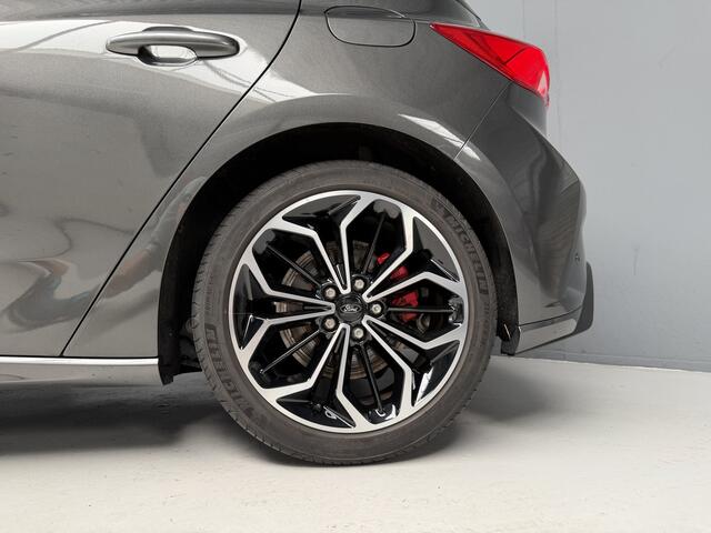 Ford FOCUS 1.0 EB Hybrid ST Line X 155pk|Led|Winterpack|