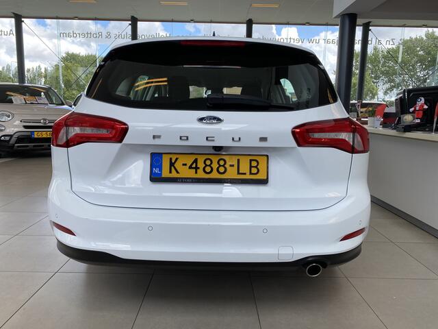 Ford FOCUS Wagon 1.0 EcoBoost Trend Edition Business,Navigatie,Achteruitrijcamera,Spraakbediening,Elektrische-Trekhaak,Airco&Cruiscontrol,V&A Sensoren,DAB,Telefoonlader,16 Inch Lmv