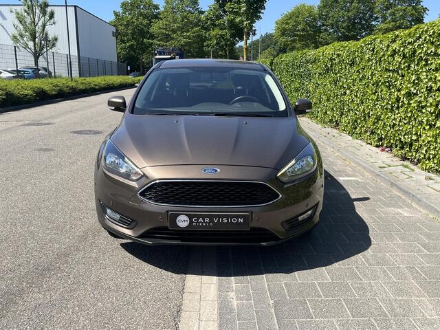 Ford FOCUS 1.0 Titanium * Carplay * Nieuwe Distributie * Garantie