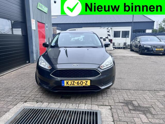 Ford FOCUS Wagon 1.0 Lease ed. Trekh|Stuur+stoelverw|Airco|Carkit