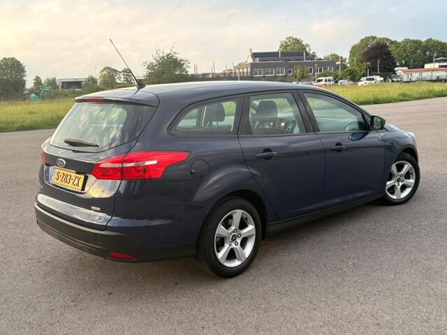 Ford FOCUS Wagon 1.0 Trend AUTOMAAT CAMERA Carplay NW APK