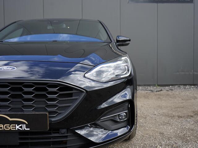 Ford FOCUS 1.0 EcoBoost Hybrid ST Line X Business Adaptive cruise / 18'' LM velgen / Privacy glass / LED / B&O / Keyless / Winterpack