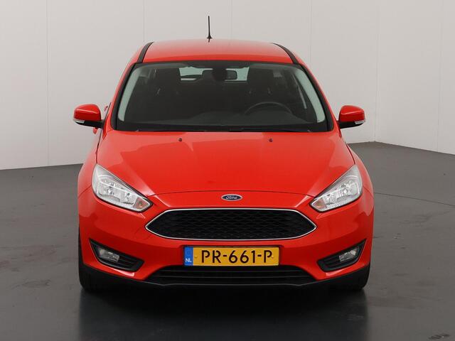 Ford FOCUS Wagon 1.0 Lease Edition | Navigatie | Climate Control | Elekt. Wegklapbare Trekhaak