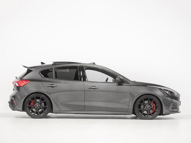 Ford FOCUS 2.3 EcoBoost ST-3 Pano Virtual Milltek B&O ACC