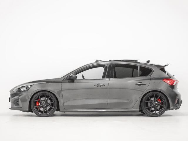 Ford FOCUS 2.3 EcoBoost ST-3 Pano Virtual Milltek B&O ACC
