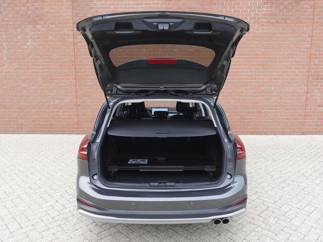 Ford FOCUS Wagon 1.0 EcoBoost 155pk Hybrid Active X Navigatie Climate Control Camera Parkeer sensoren B&O Dab Led Lichtmetalen velgen