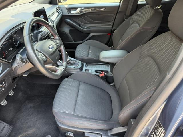 Ford FOCUS Wagon 1.0 EcoBoost Hybrid ST Line Business I INCL. ¤ 850,00 AFL.KOSTEN + BOVAG GARANTIE