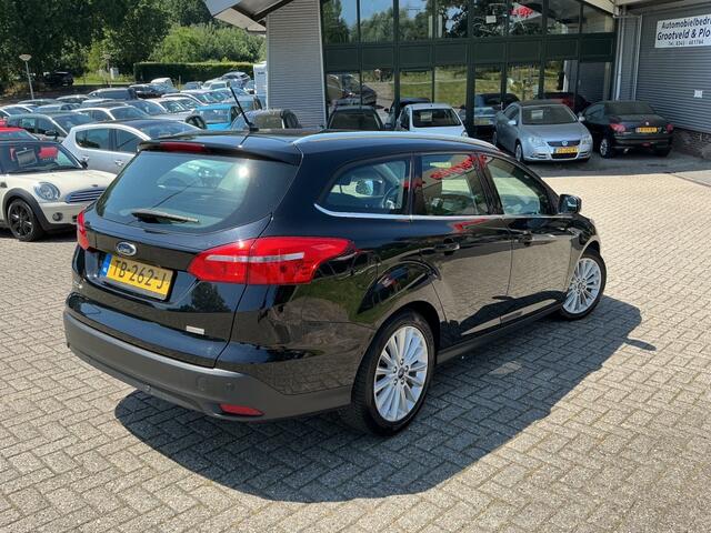Ford FOCUS 1.0 ECOB. TITANIUM