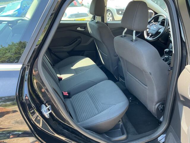 Ford FOCUS 1.0 ECOB. TITANIUM
