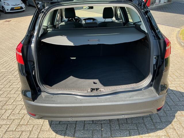 Ford FOCUS 1.0 ECOB. TITANIUM