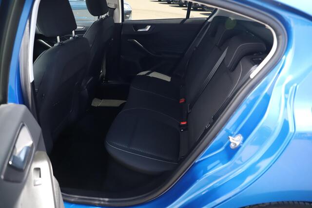 Ford FOCUS 1.0 EcoBoost Titanium Business Stuur & Stoelverwarming Navigatie Carplay Android Full LED 17 inch LMV