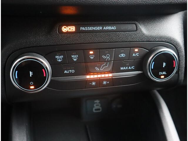 Ford FOCUS Wagon 1.0 EcoBoost Hybrid Titanium Style / Adaptive CC / Trekhaak