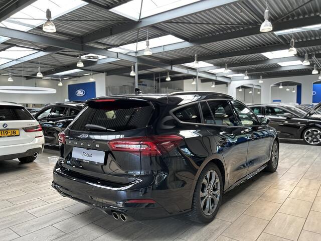 Ford FOCUS Wagon EcoBoost Hybrid 155pk ST Line X | AUTOMAAT | Matrix LED | Adapt. Cruise | AGR Stoel | Elektrische Achterklep | Winterpack | SYNC 4 |