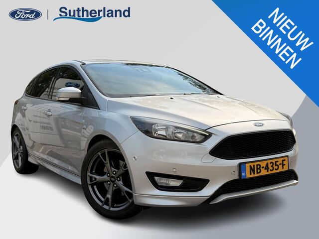 Ford FOCUS 1.5 Ecboost ST-Line 150pk Achterspoiler | Navigatie | Carplay & Android Auto | 18 inch velgen | Reservewiel | Getint glas