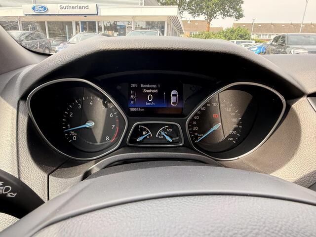 Ford FOCUS 1.5 Ecboost ST-Line 150pk Achterspoiler | Navigatie | Carplay & Android Auto | 18 inch velgen | Reservewiel | Getint glas
