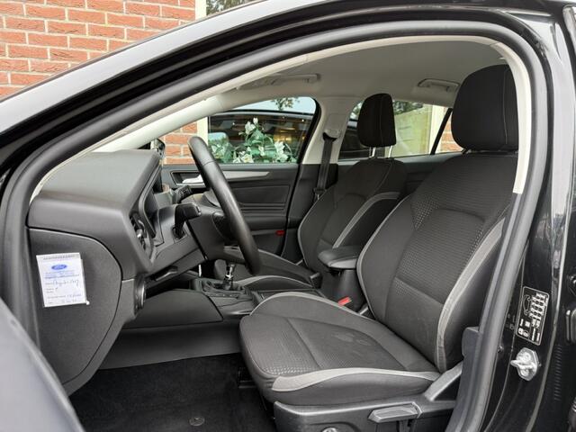 Ford FOCUS Wagon 1.0 EBH Connected CARPLAY / ANDROID / NAVIGATIE / CLIMA / CRUISE