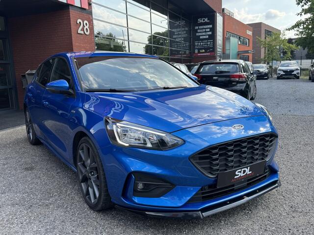 Ford FOCUS 1.5 EcoBoost ST Line Business // 183 PK!! // B&O AUDIO // APPLE CARPLAY - ANDROID AUTO // CAMERA // CLIMA // ADAPTIVE CRUISE // STOEL + STUUR VERWARMING //