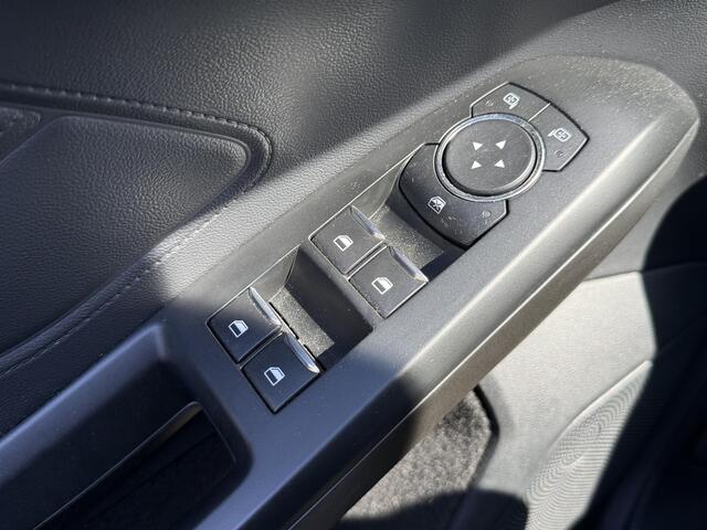 Ford FOCUS 1.0 EcoBoost Trend Edition Business ALL-INRIJKLAARPRIJS/Navi/Camera/Airco/Bleutooth
