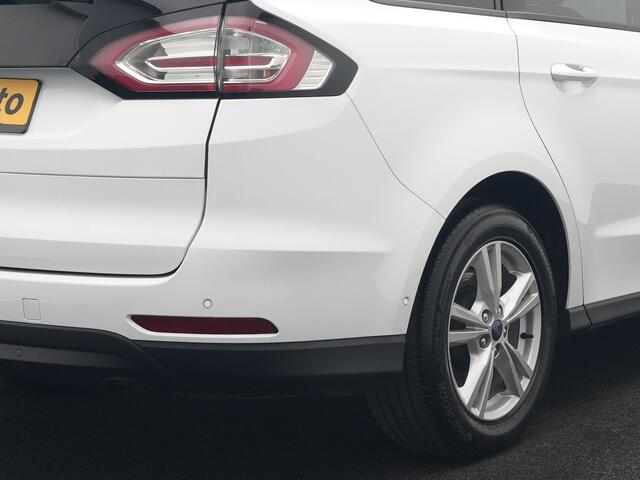 Ford GALAXY 2.0 Titanium 7 Persoons 241pk Automaat Dealer O.H. | Navigatie Full Map | Memory Stoelen Verwarmd | Camera | Apple Carplay | Keyless | Cruise Control |