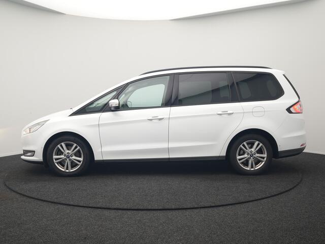 Ford GALAXY 2.0 Titanium Automaat 7 Persoons 241pk | Camera | Apple Carplay | Voorstoelen Verwarmd | Cruise Control | LED Koplampen | Navigatie |