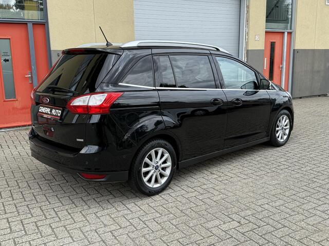 Ford GRAND C-MAX 1.0 Titanium 7p. Navi, Nieuwe DistributieRiem