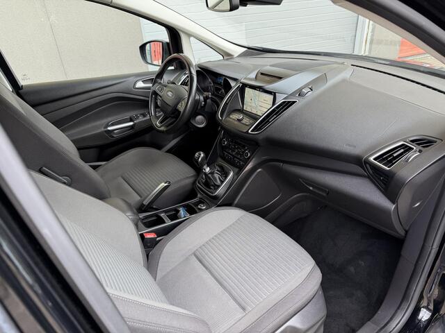 Ford GRAND C-MAX 1.0 Titanium 7p. Navi, Nieuwe DistributieRiem