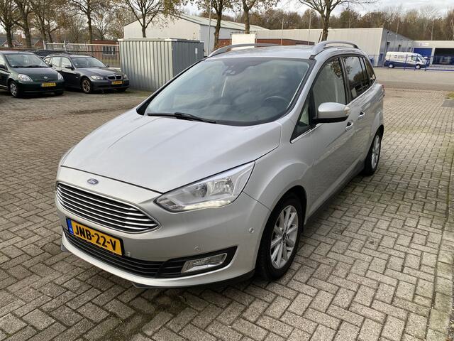Ford GRAND C-MAX 1.0 Titanium 7p. Navigatie | Parkeer sensoren v+a | All seasonbanden | LM velgen | Winterpakket