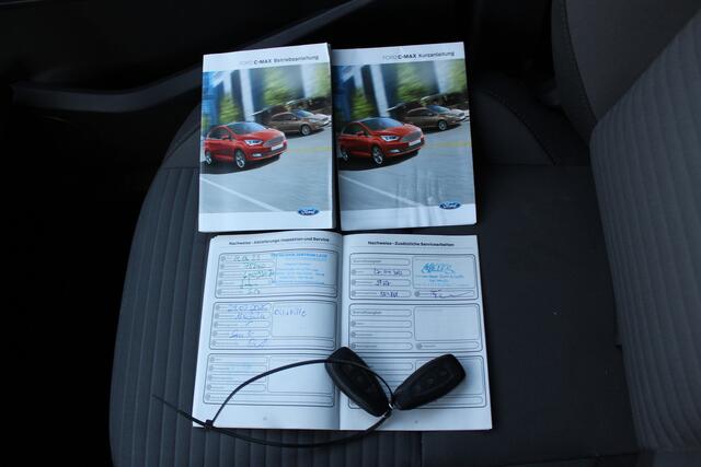 Ford GRAND C-MAX 1.0i "Titanium" 7 persoons uitv. 125 Pk