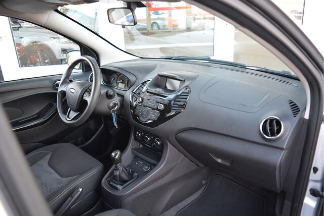 Ford KA Ka+ 1.2 86PK Trend Ultimate Technology Pack ? Cruise ? PDC ? BT ? LM ? Orig. NL ? NAP ?