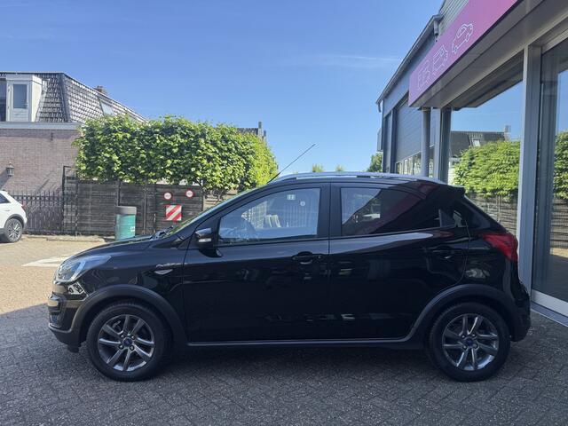 Ford KA Ka+ 1.2 Active Hoge Instap, Carplay, Cruise, Parkeersensoren.