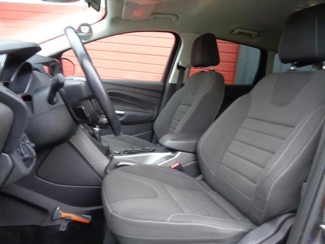 Ford KUGA 1.5 Trend 120PK Clima Cruise LMV Navi 6-BAK 1E-Eigenaar NL-Auto