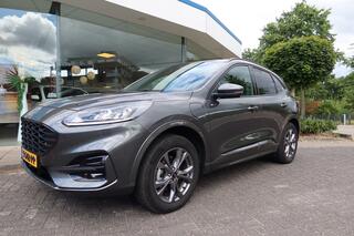 ford-kuga-2.5-phev-st-line-panorama