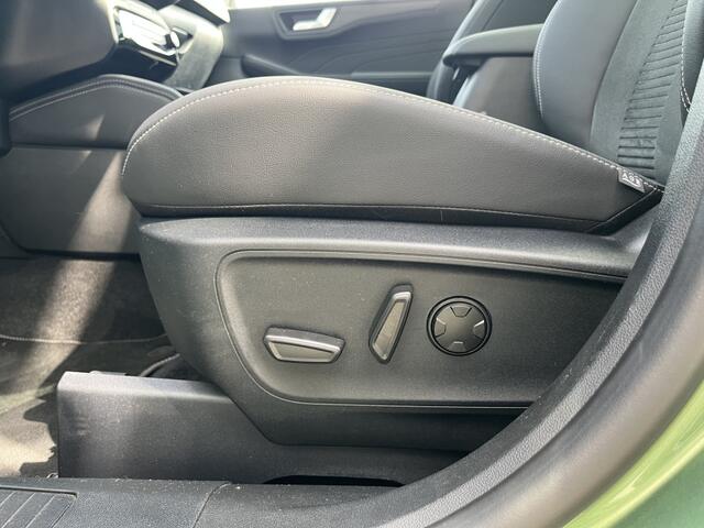 Ford KUGA 2.5 PHEV Active X 243pk e-CVT Automaat | 21244 | | Full Options | Panoramadak | Technology Pack | Winter Pack | Head-up | etc. etc.