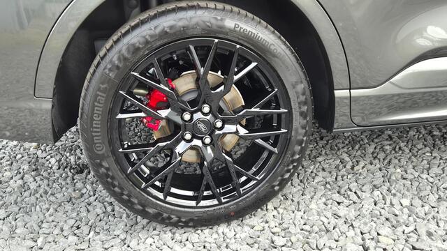 Ford KUGA 2.5 PHEV ST-Line X Black Pack - Panorama Dak - Winter Pack - 360 Camera - AGR Stoelen -Rode remklauwen - Nieuw en Zeer compleet - Head-Up