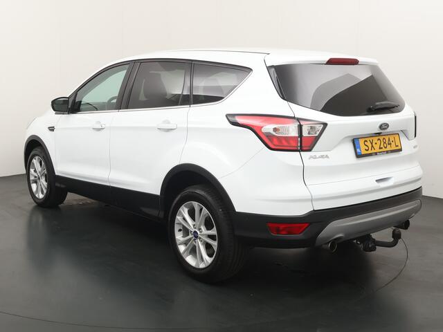 Ford KUGA 1.5 EcoBoost Titanium | Elek. Achterklep | Trekhaak | Camera | Half leder | Auto-inparkeren |
