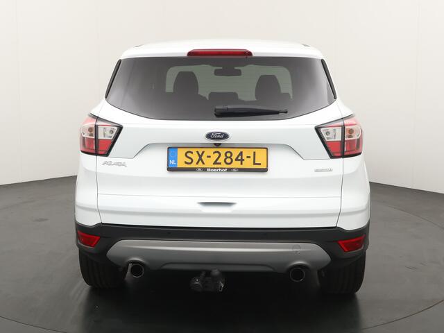 Ford KUGA 1.5 EcoBoost Titanium | Elek. Achterklep | Trekhaak | Camera | Half leder | Auto-inparkeren |