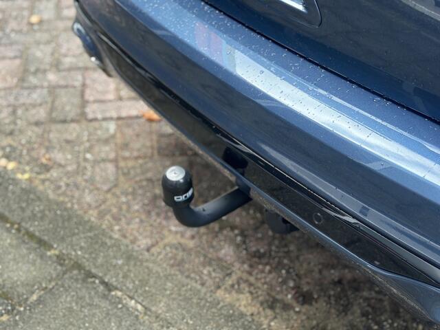 Ford KUGA 2.5 FHEV Vignale Hybride . Trekhaak/Leder/360 camera/Zelf inparkeren/B&O.