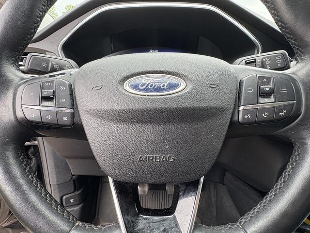 Ford KUGA 1.5 EcoBoost Titanium | Nieuw Binnen! | Winterpack | Camera | Navigatie