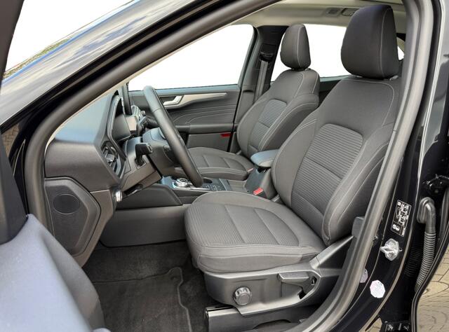 Ford KUGA 2.5 PHEV Titanium I Panoramadak I Trekhaak I Navi I Keyless