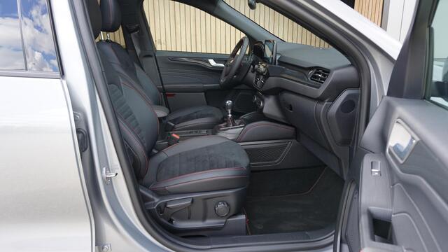 Ford KUGA 1.5 EcoBoost ST-Line X Pano.Dak Trekhaak B&O Stoel/Stuurverwarming 18inch LM Leder/Alcantara *37208km* 1800kg Trekgewicht!