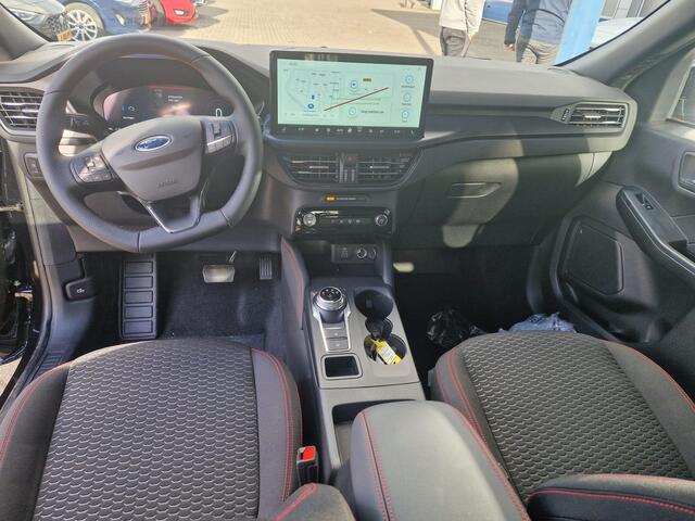 Ford KUGA 2.5 PHEV ST-Line 243 pk | Driver Assistance Pack | Wegklapbare trekhaak | 2.100 kg trekgewicht! | Winterpakket | 19 inch Licht metalen Velgen