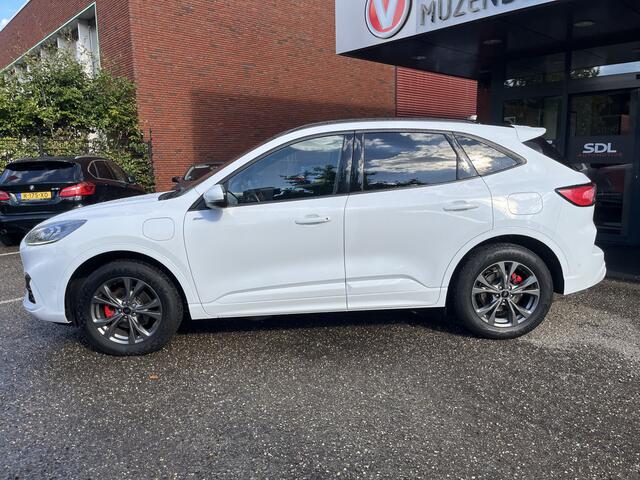 Ford KUGA 2.5 PHEV ST-Line // SCHUIF-KANTELDAK // HUD DISPLAY // CAMERA+SENSOREN // DODEHOEK // ELEK. ACHTERKLEP // NAVI+CARPLAY //