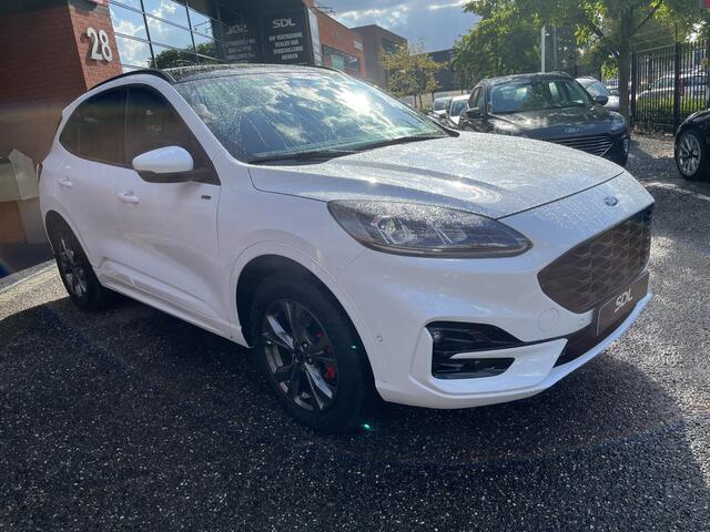 Ford KUGA 2.5 PHEV ST-Line // SCHUIF-KANTELDAK // HUD DISPLAY // CAMERA+SENSOREN // DODEHOEK // ELEK. ACHTERKLEP // NAVI+CARPLAY //