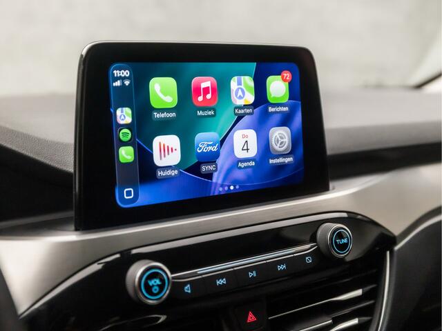 Ford KUGA 2.5 PHEV Titanium 225Pk Automaat (VIRTUAL COCKPIT, APPLE CARPLAY, GROOT NAVI, CAMERA, SPORTSTOELEN, GETINT GLAS, KEYLESS, CRUISE, LED KOPLAMPEN, NIEUWE APK, NIEUWSTAAT)