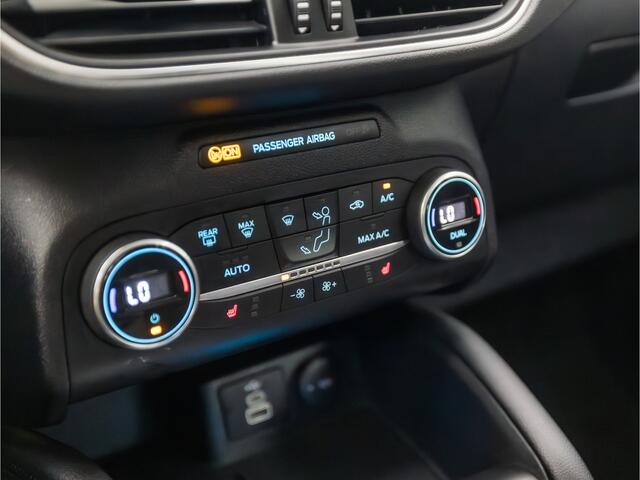 Ford KUGA 2.5 PHEV Titanium 225Pk Automaat (VIRTUAL COCKPIT, APPLE CARPLAY, GROOT NAVI, STUUR/STOELVERWARMING, CAMERA, SPORTSTOELEN, KEYLESS, CRUISE, LED KOPLAMPEN, NIEUWSTAAT)